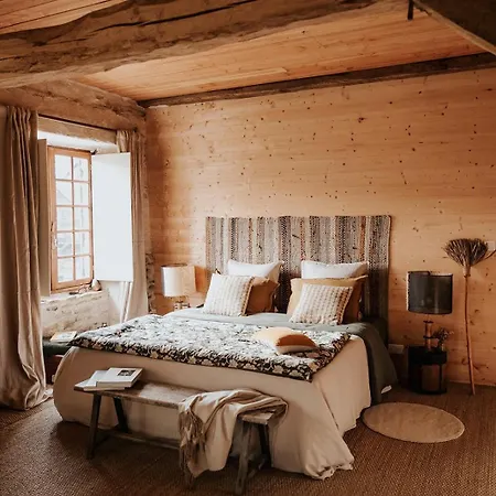 La Petite Grange Des Vignes Jumilhac-le-Grand