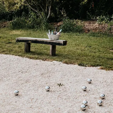 La Petite Grange Des Vignes * Jumilhac-le-Grand